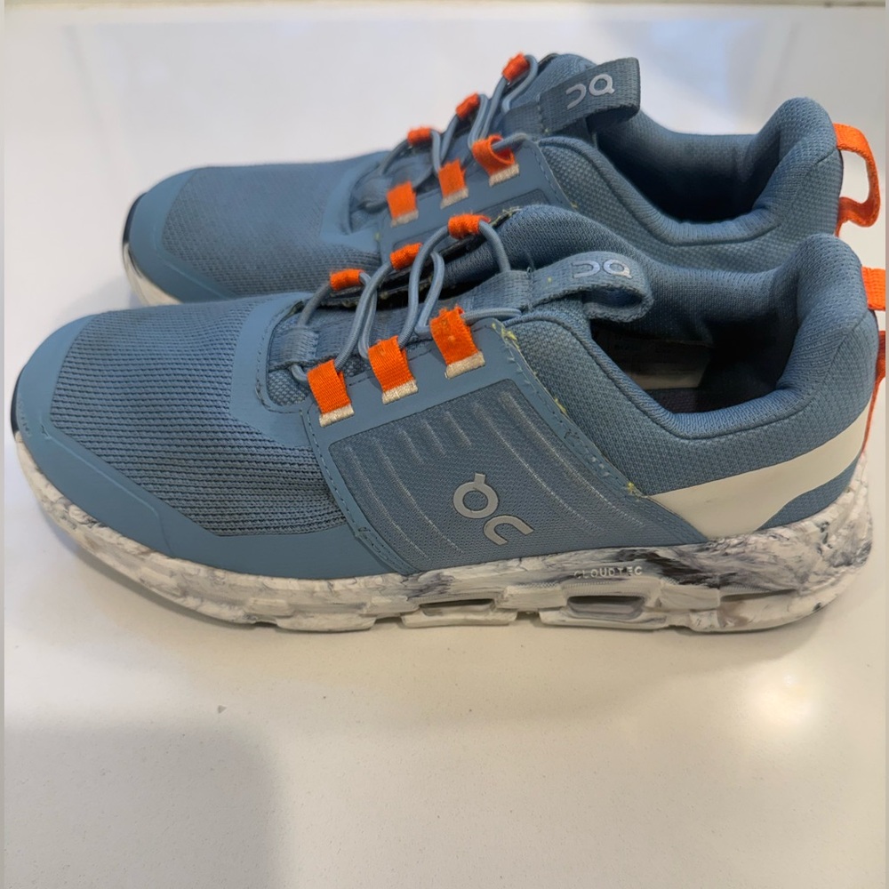On running, kids cloudswift shoes, size 3, used, easy on/off